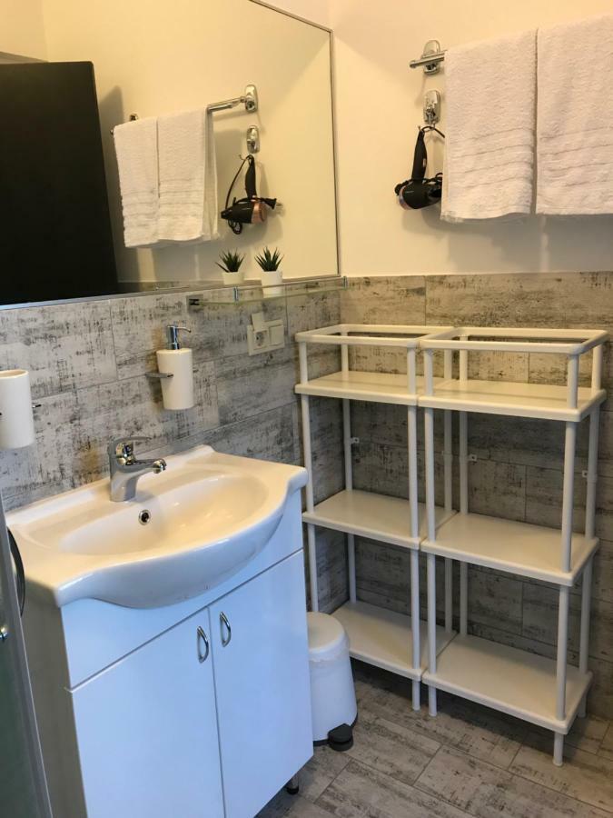 Grocka Apartmani & Rooms Екстериор снимка